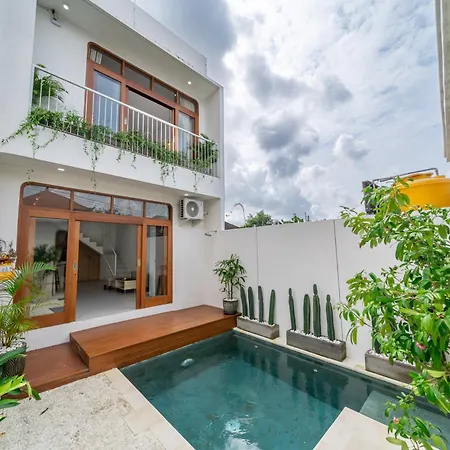 Rumah Fantasia Luxury Villa 2Br With Pool